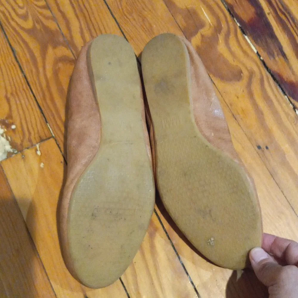 Stuart Weitzman flats